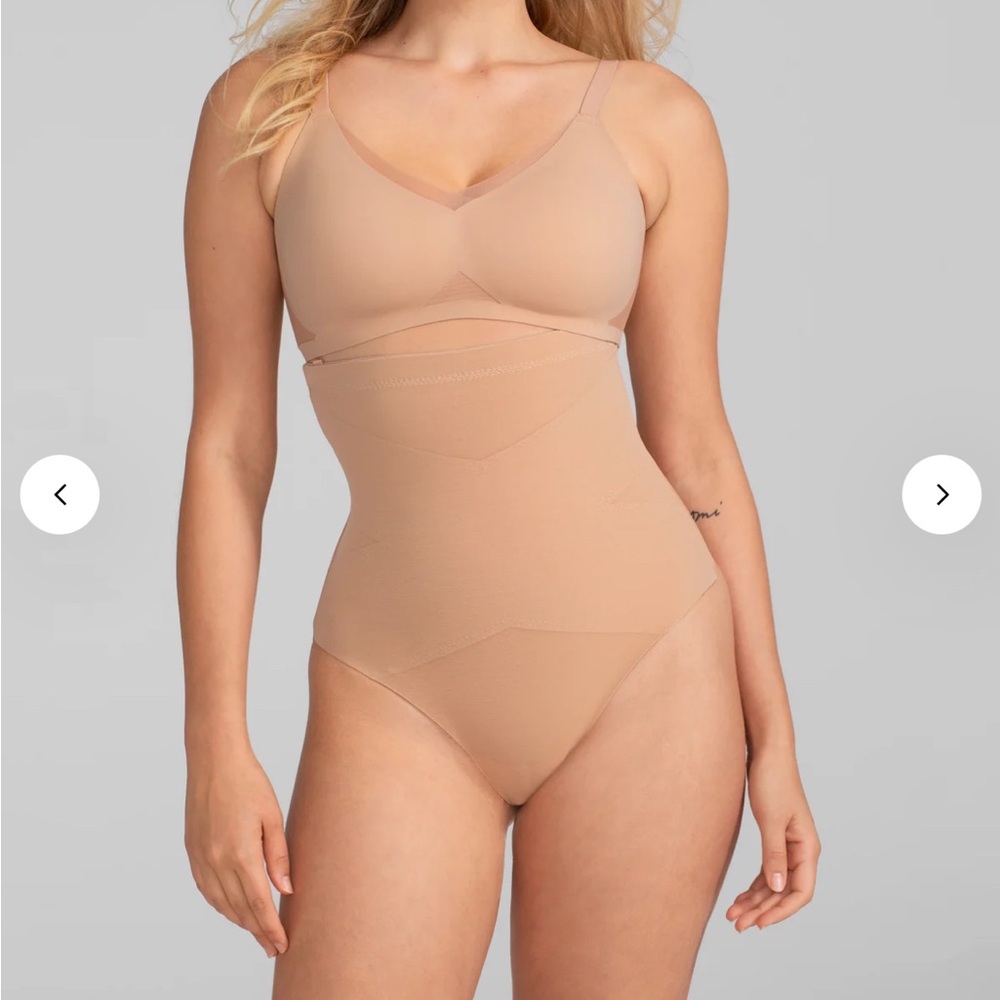 Honeylove SuperPower Thong Shapewear Small